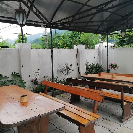Mini-Hotel Yanson 2 가그라 외부 사진