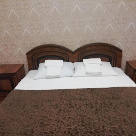 Mini-Hotel Yanson 2 가그라 외부 사진