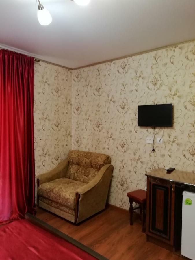 Mini-Hotel Yanson 2 가그라 외부 사진